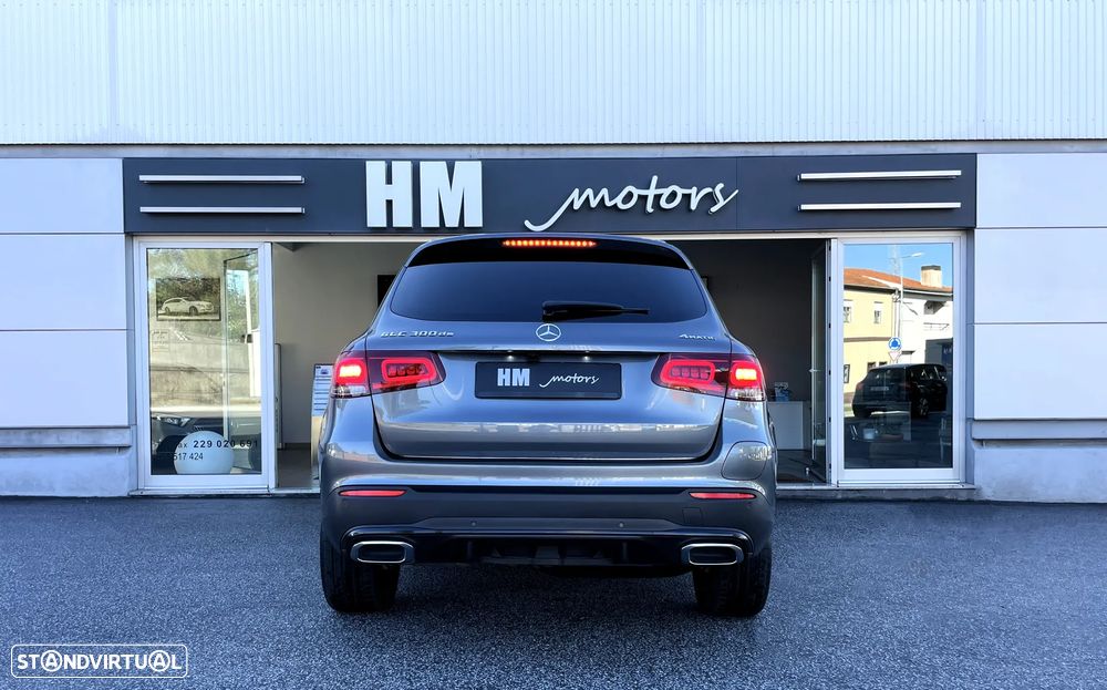 Mercedes-Benz GLC 300 de 4Matic 9G-TRONIC AMG Line Plus - 4