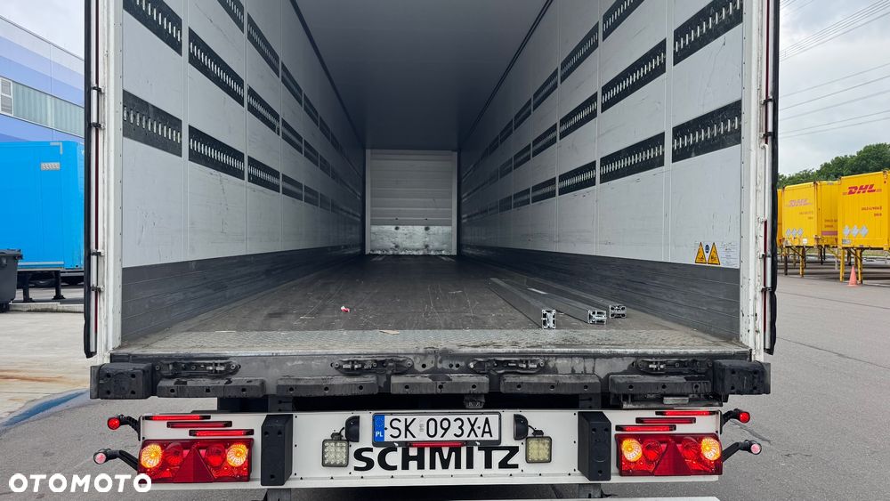 DAF XG - 7