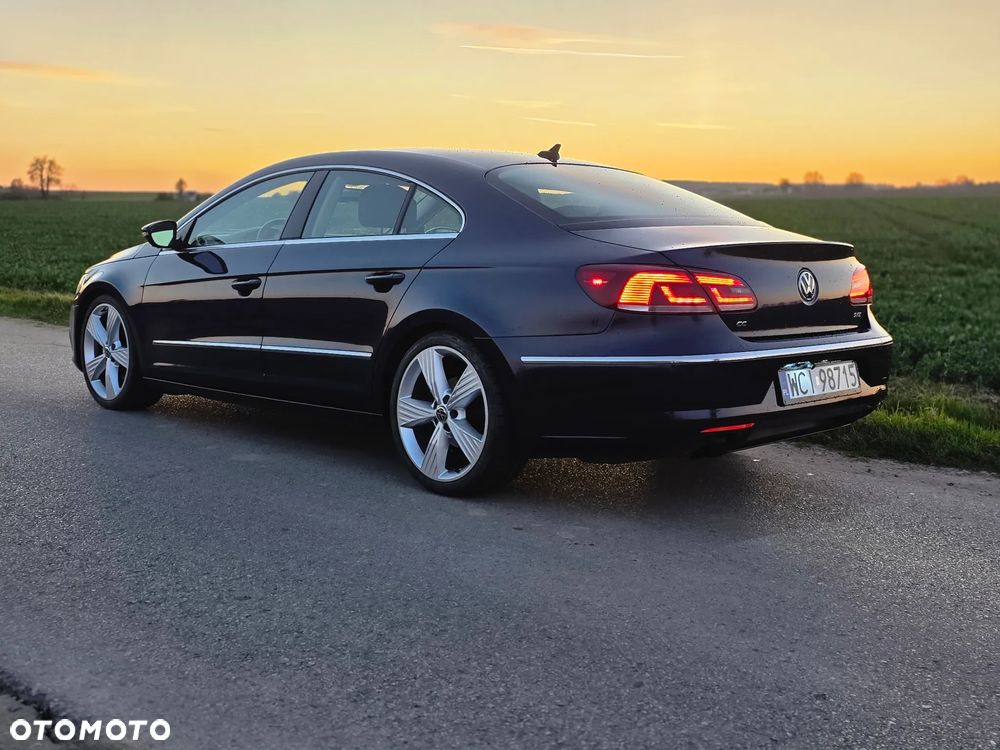 Volkswagen Passat CC - 12