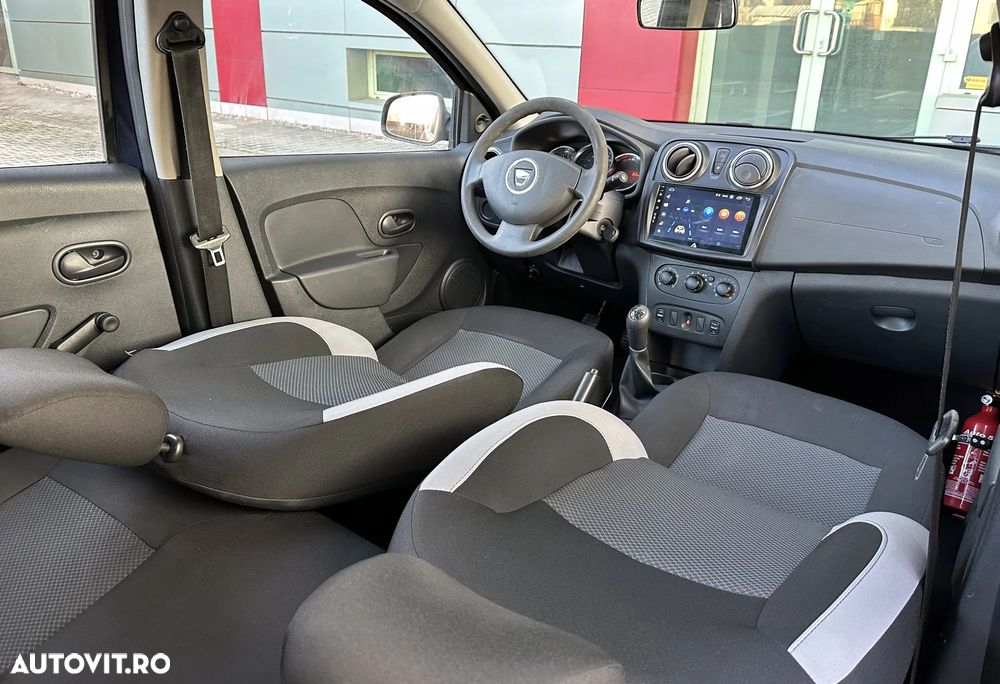 Dacia Sandero - 9