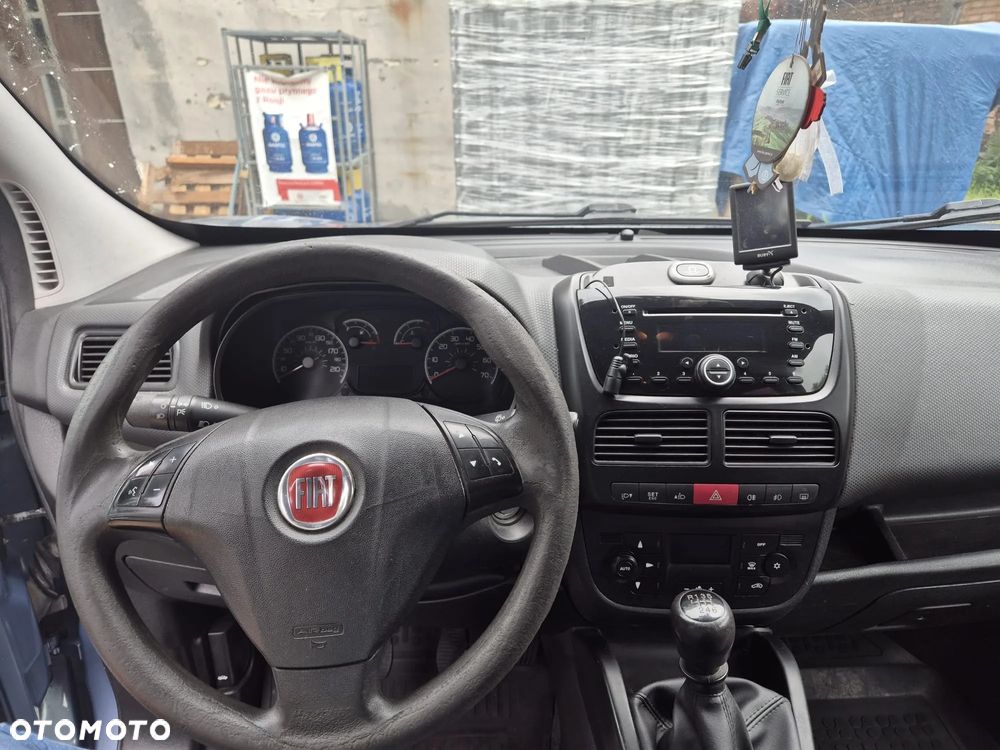 Fiat Doblo 2.0 Multijet 16V Emotion - 6