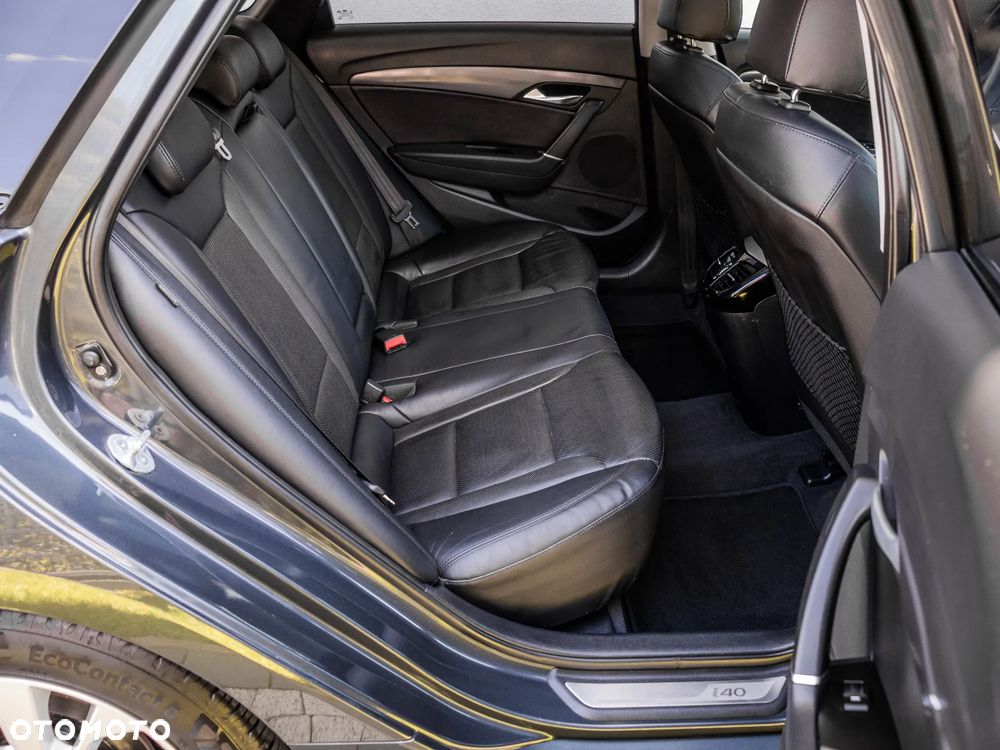 Hyundai i40 Kombi 1.7 CRDi Premium - 16