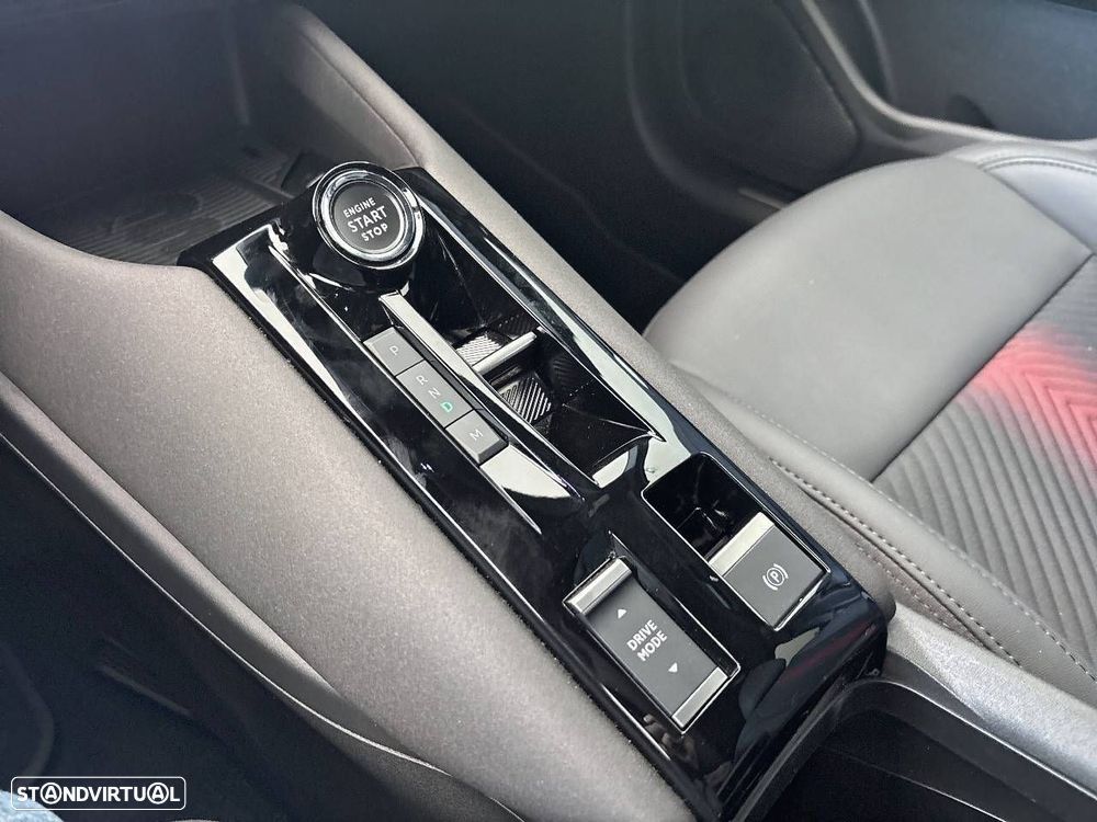 Alfa Romeo Junior 1.2 Speciale eDCT6 - 20
