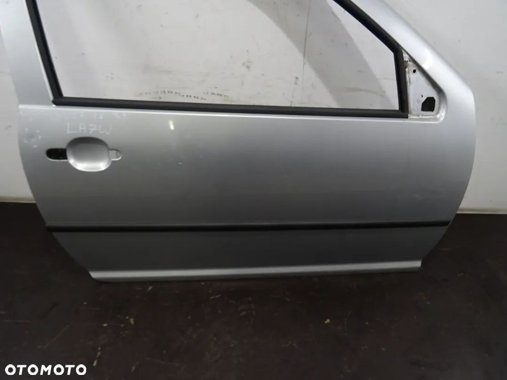 VW GOLF IV HB 3D 97-06 1.4B DRZWI PRAWE PRAWY PRZÓD PRZEDNIE LA7W - 5