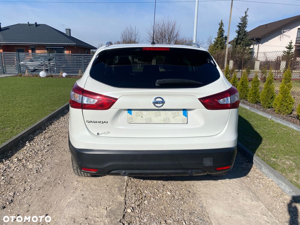 Nissan Qashqai - 10