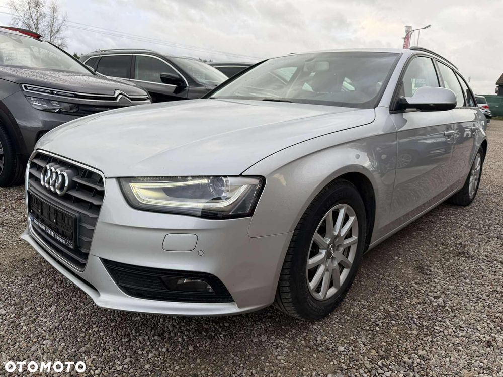 Audi A4 Avant 2.0 TDI DPF Ambiente - 2