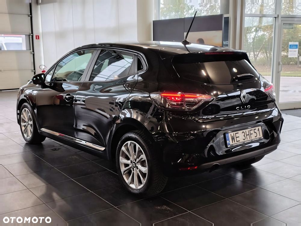 Renault Clio - 7