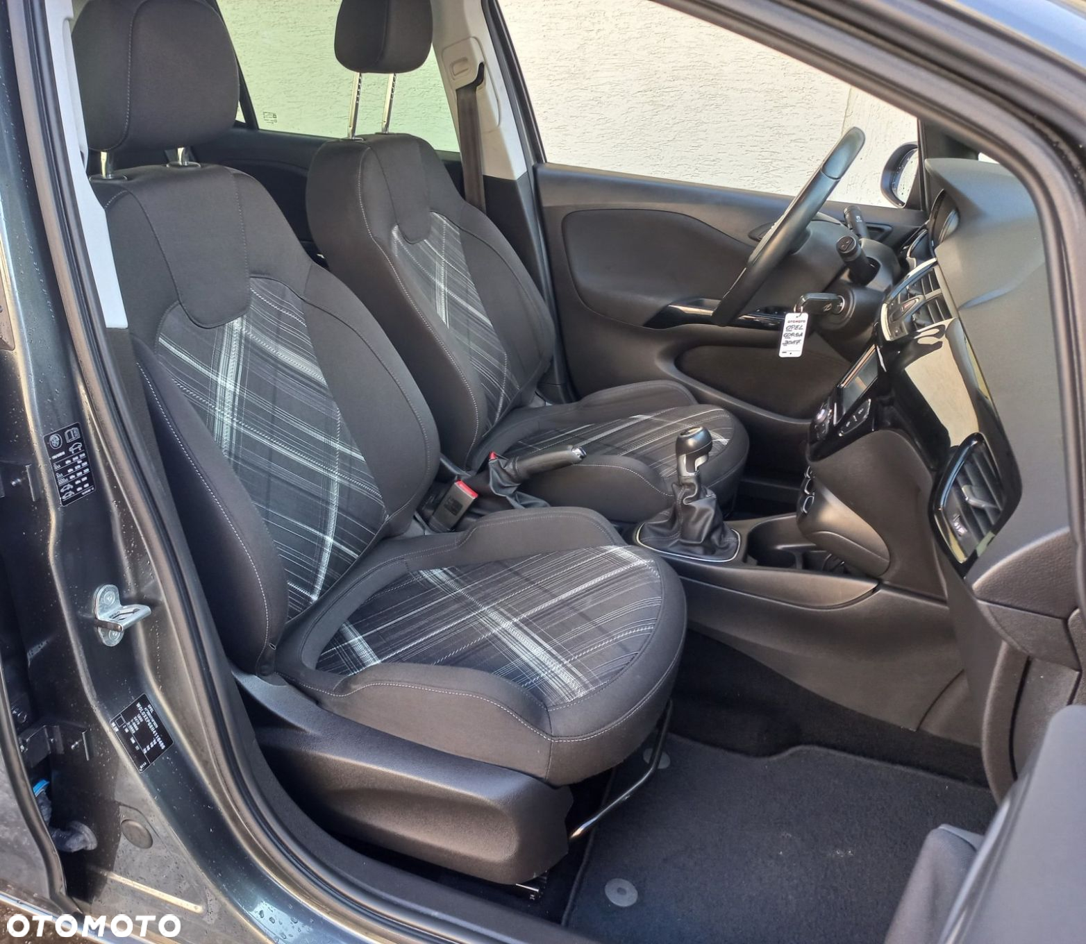 Opel Corsa 1.4 Color Edition - 18