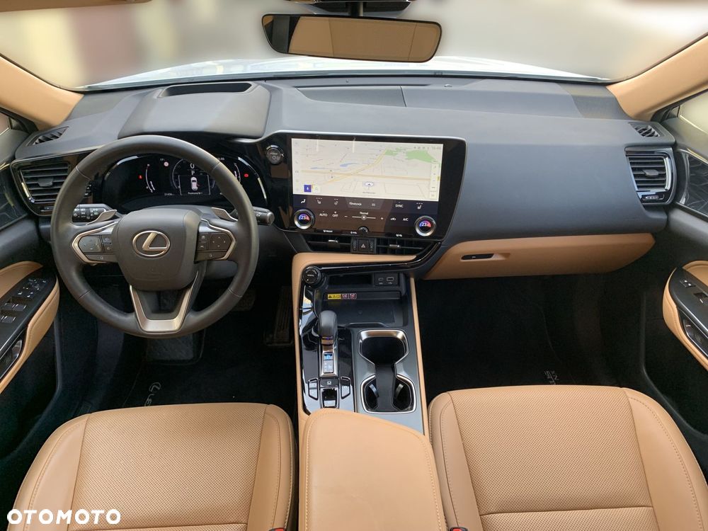 Lexus NX 350h Prestige AWD - 18