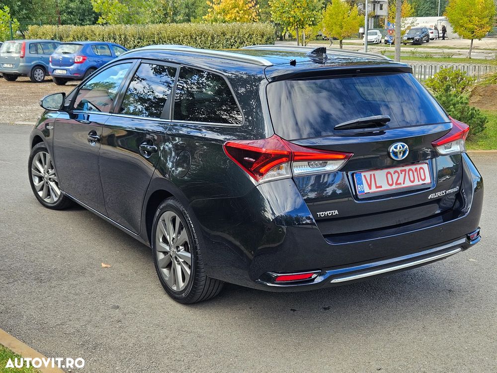 Toyota Auris 1.8 L VVT-i Hybrid Sol - 10