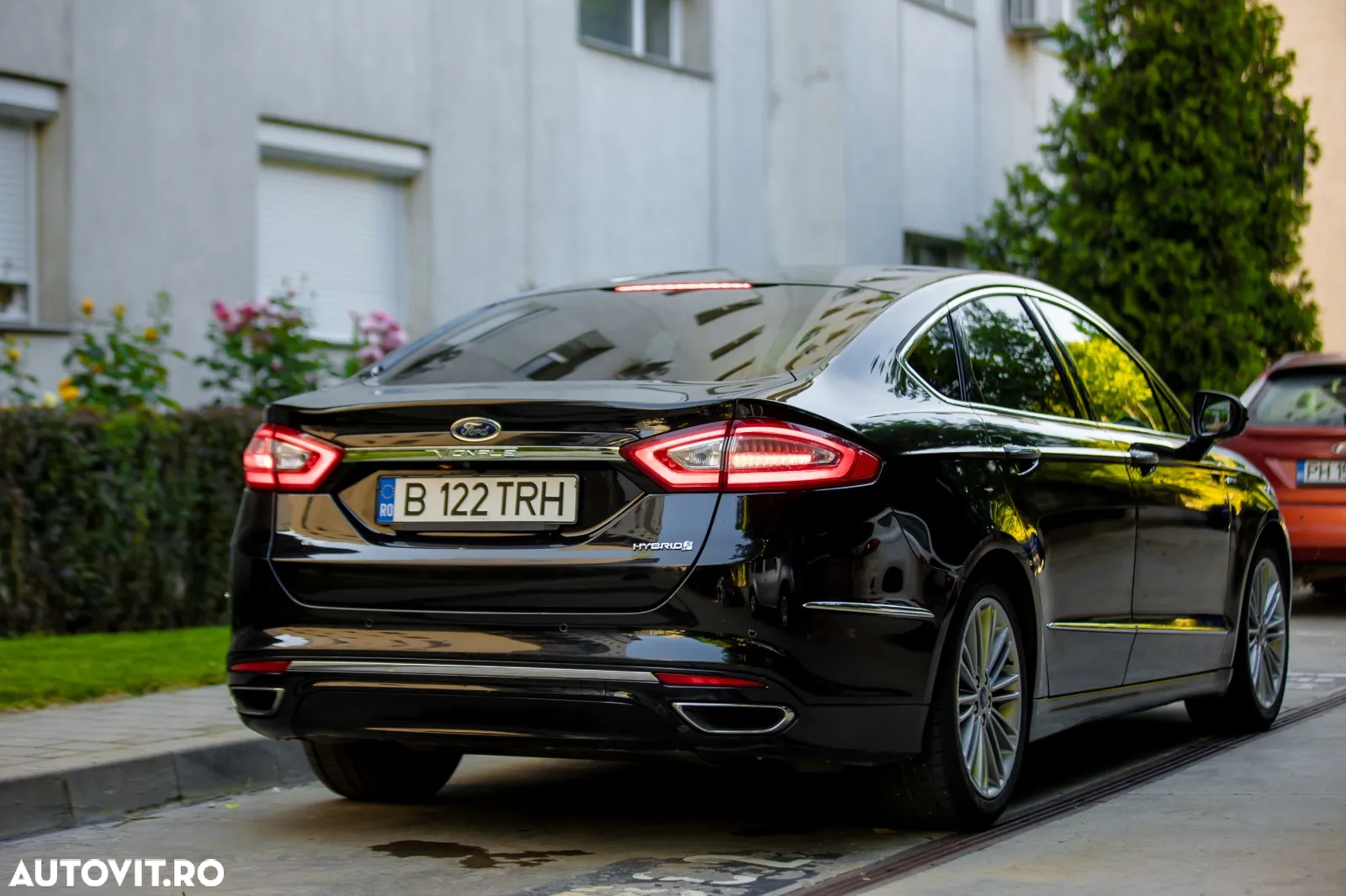 Ford Mondeo 2.0 HEV Vignale - 2