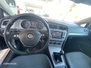 VW Golf Variant 1.6 TDi Confortline - 9