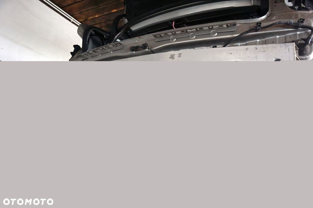 BELKA ZDERZAKA TYLNEGO IS III E3 52023-53091 LEXUS 2013-2017 - 1