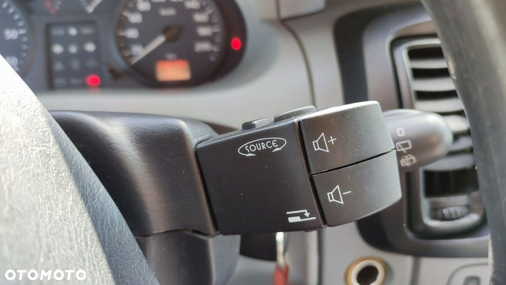 Renault Trafic - 31