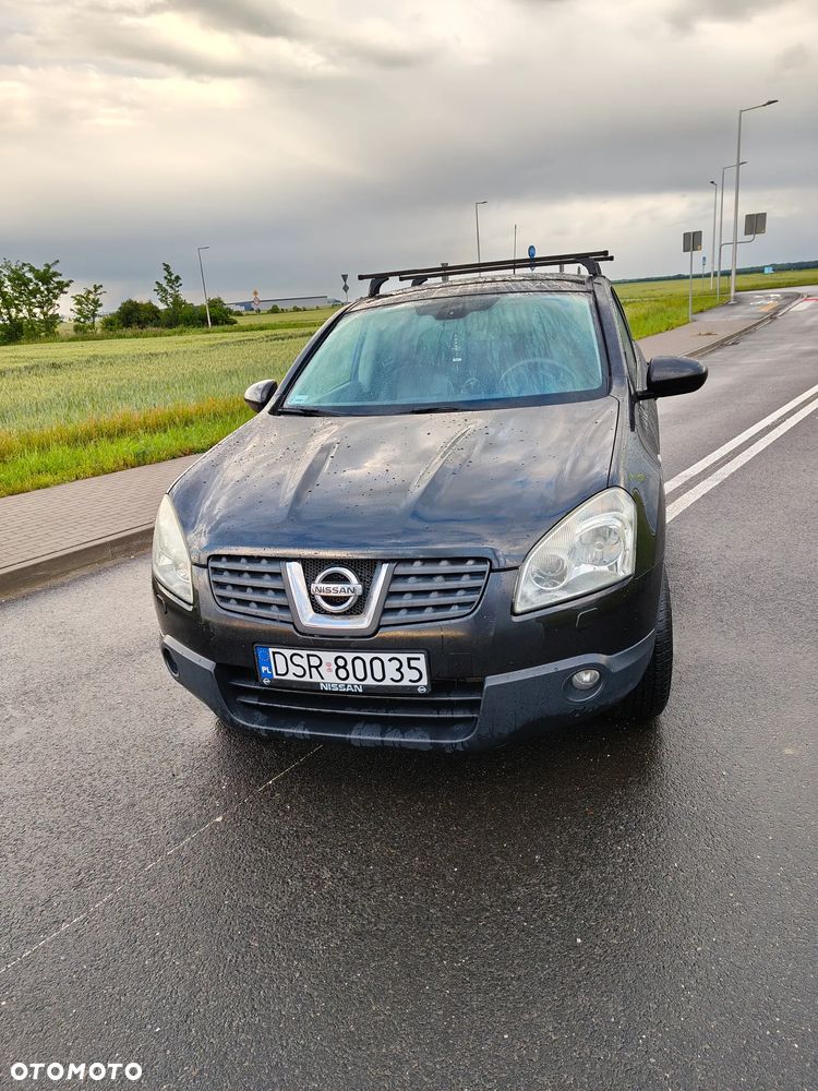 Nissan Qashqai 2.0 dCi DPF tekna - 1