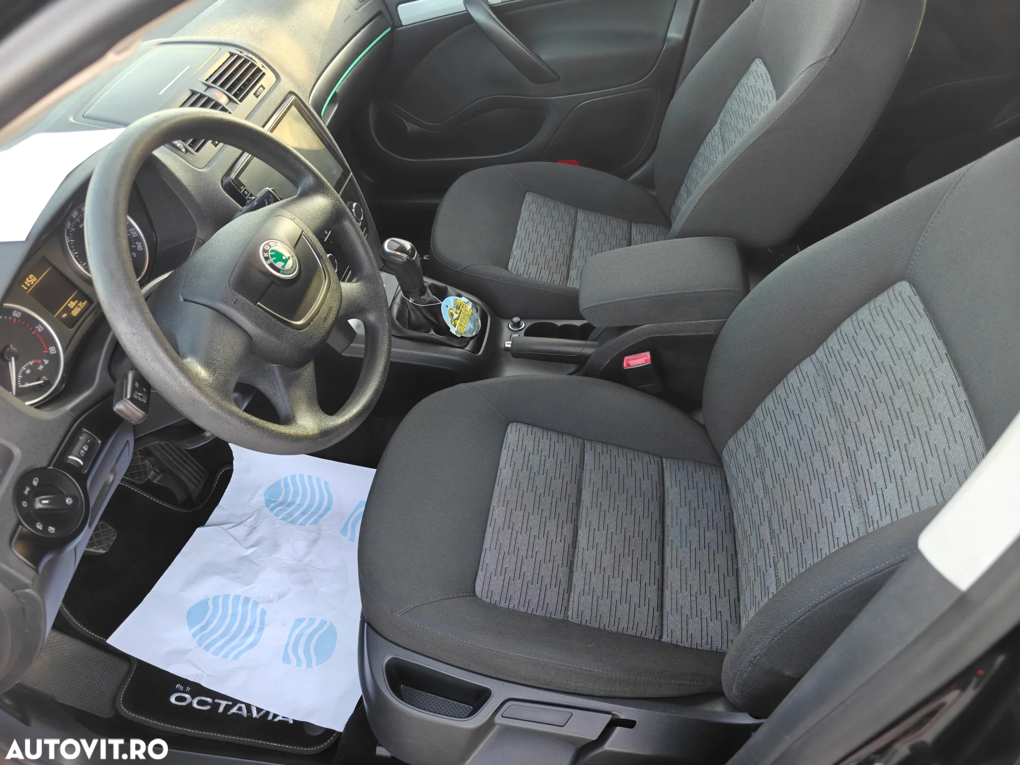 Skoda Octavia 1.4 Ambiente TSI - 13