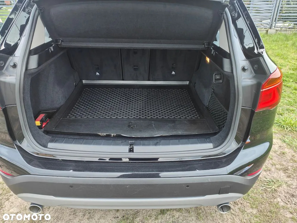 BMW X1 xDrive20d - 9