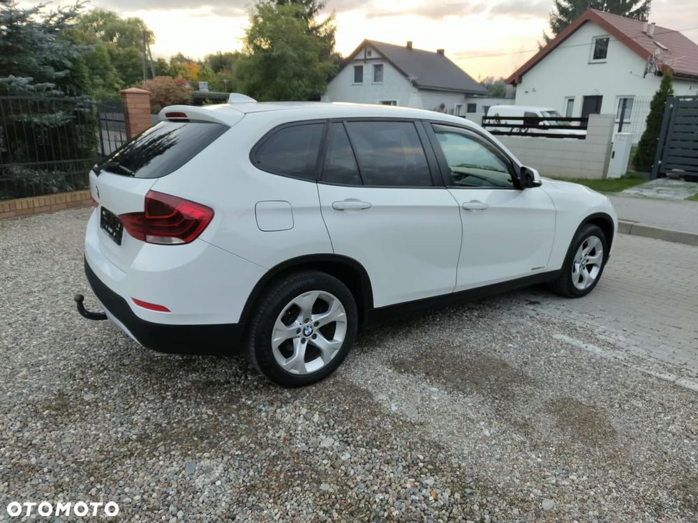 BMW X1 sDrive18d - 16