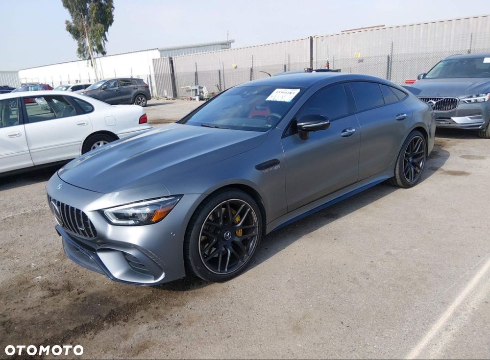 Mercedes-Benz AMG GT - 3