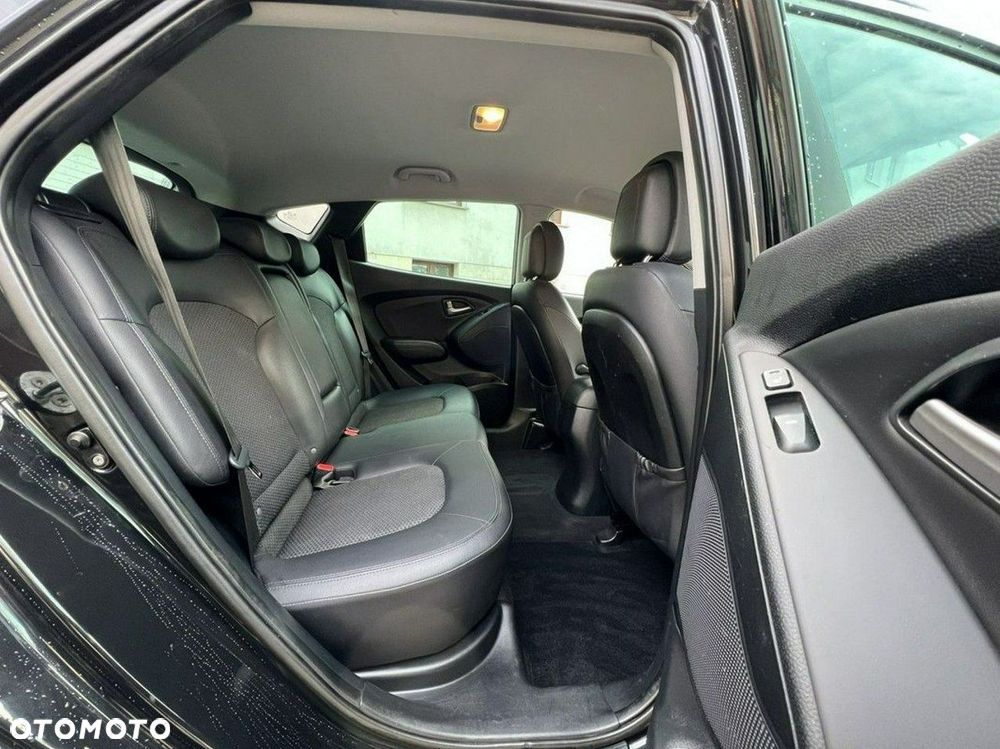 Hyundai ix35 - 12
