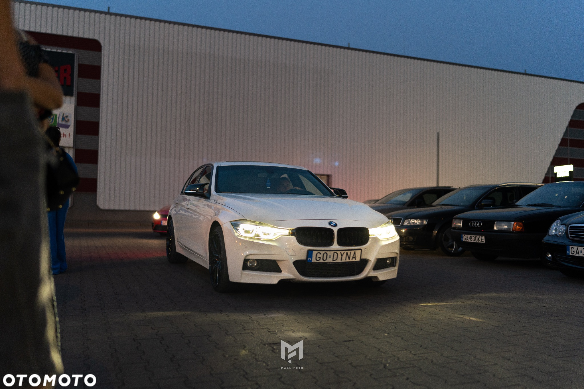 BMW Seria 3 328i Sport Line - 4