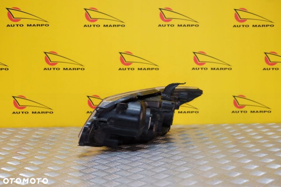 TOYOTA SCION TC 2011- REFLEKTOR LAMPA PRZÓD R USA - 6