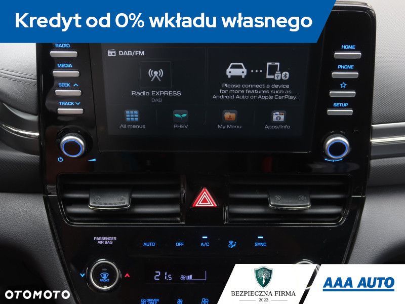 Hyundai IONIQ - 14