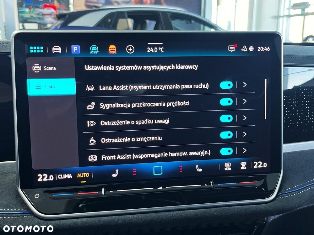 Volkswagen Passat Variant 2.0 TDI SCR R-Line Plus DSG - 16