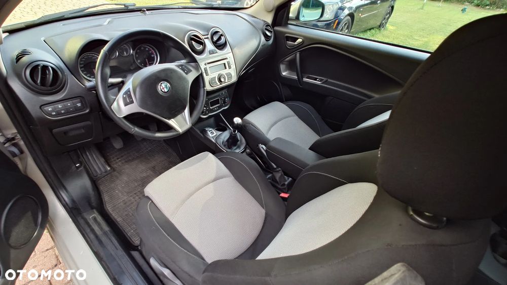 Alfa Romeo Mito 1.4 TB Distinctive - 14