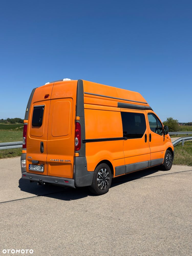 Opel Vivaro - 5