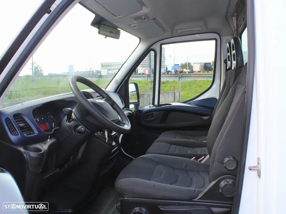 Iveco 35C12 Aut TriBascula com IVA de 2020 - 10