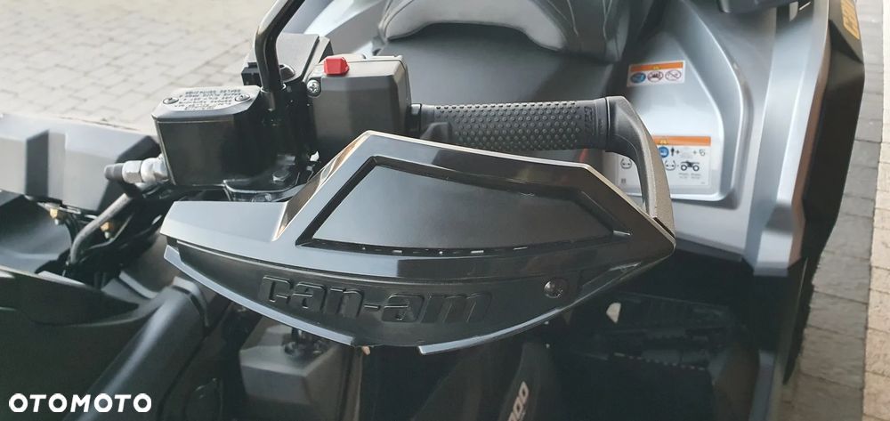 Can-Am Outlander Max - 22