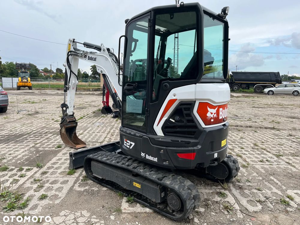 Bobcat E27 - 4