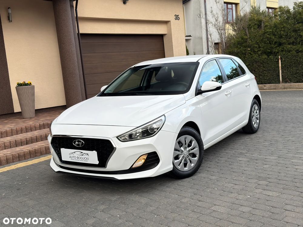Hyundai i30 1.4 Classic + - 6