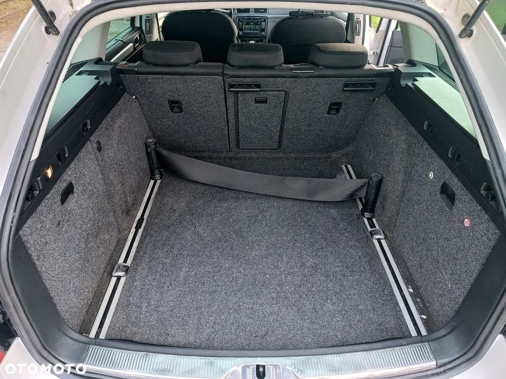 Skoda Superb 1.6 TDI GreenLine - 26