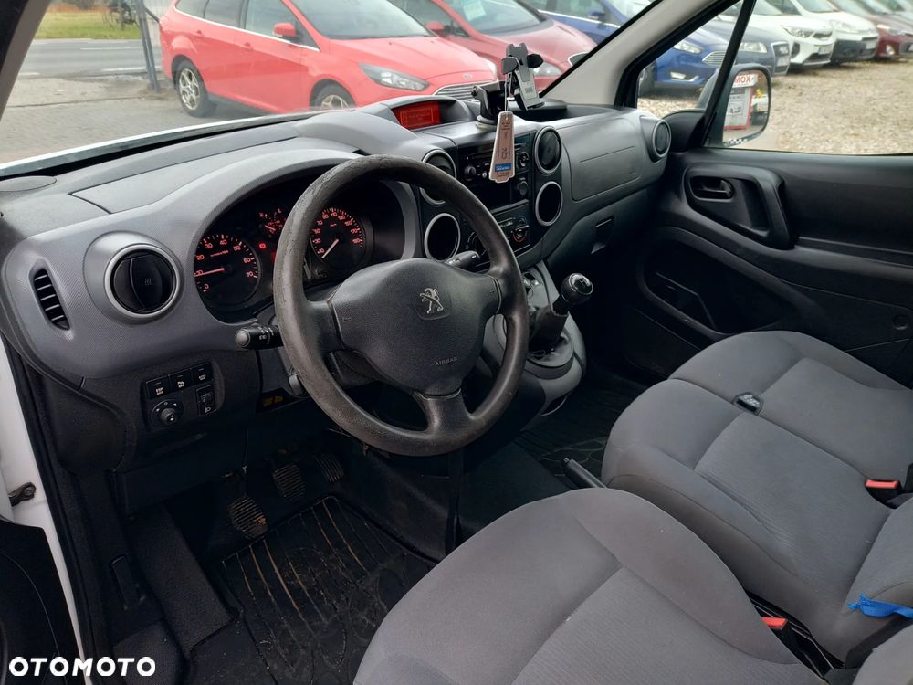 Peugeot Partner - 11