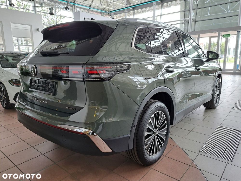 Volkswagen Tiguan 2.0 TSI 4Mot Elegance DSG - 7