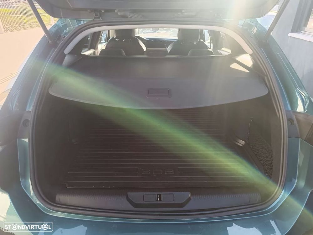 Peugeot 308 SW 1.2 PureTech Allure Pack EAT8 - 27