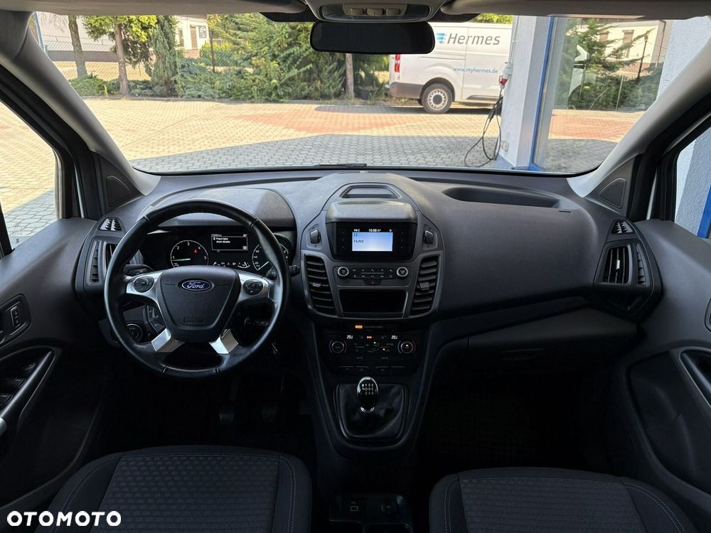 Ford Transit Connect - 9