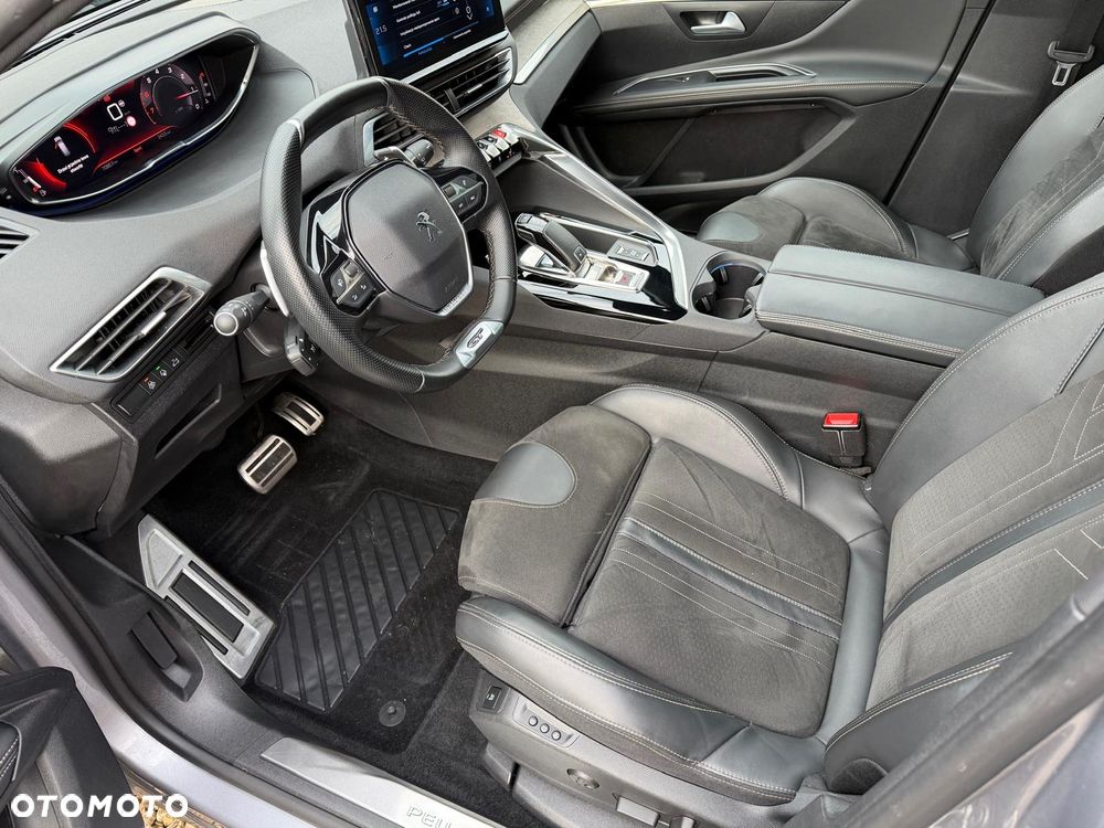 Peugeot 5008 PureTech 180 EAT8 Stop & Start GT - 35