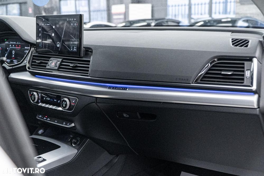 Audi Q5 2.0 40 TDI quattro S tronic Sport - 36