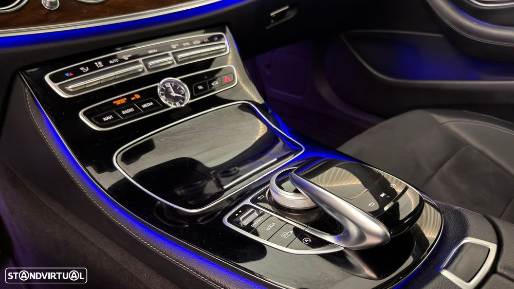 Mercedes-Benz E 350 d AMG - 23