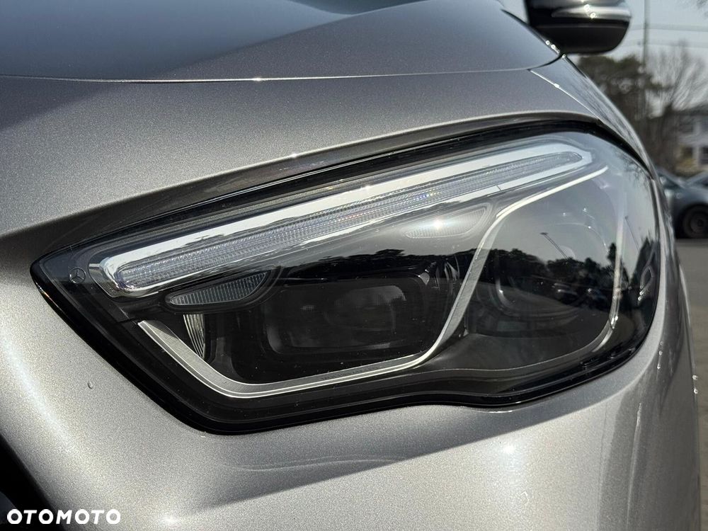 Mercedes-Benz GLA 200 AMG Line - 12