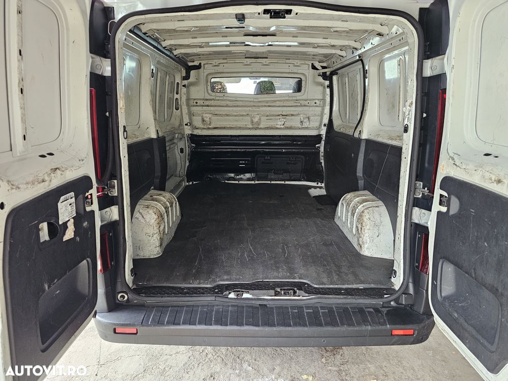 Renault Trafic Combi L1H1 7+1 Expression - 12