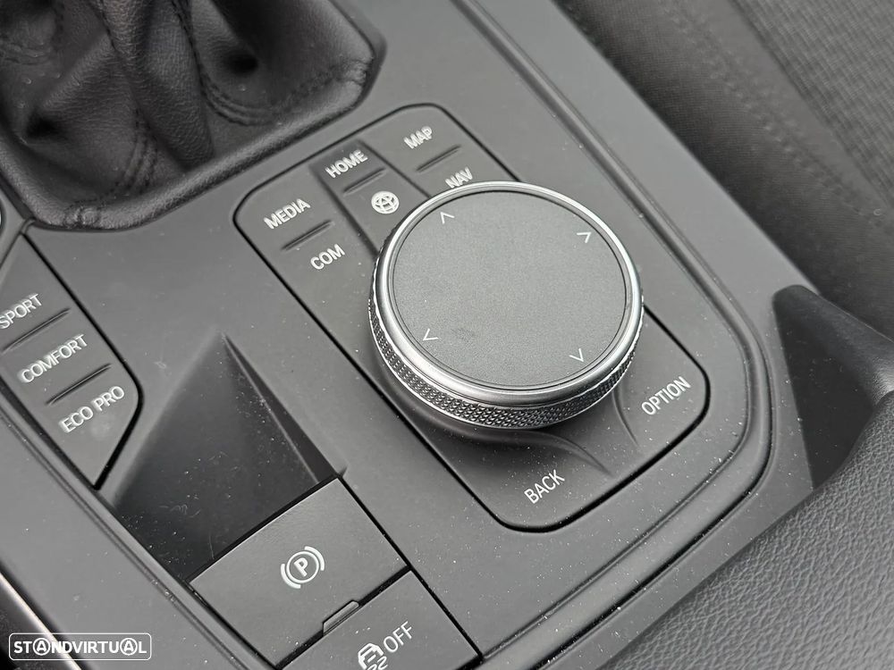 BMW 118 i Advantage - 18