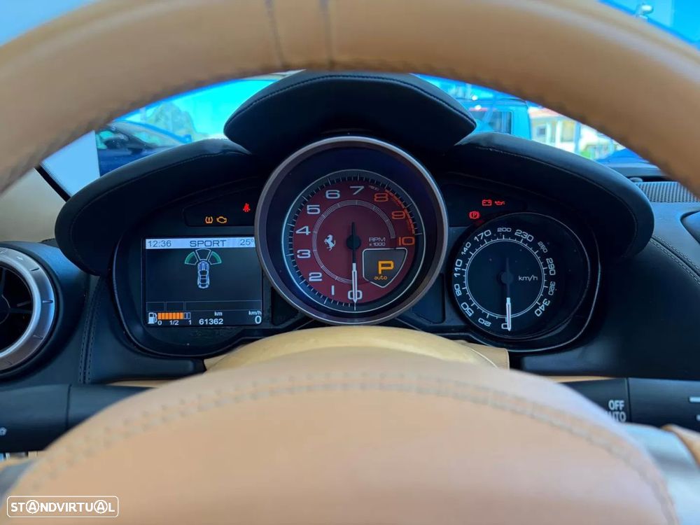 Ferrari California - 14