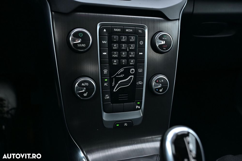 Volvo V40 D3 Geartronic - 17