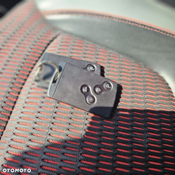 Renault Captur dCi 90 EDC Helly Hansen - 7