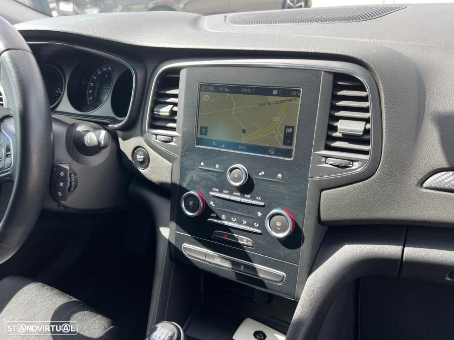 Renault Mégane Sport Tourer 1.5 Blue dCi Equilibre - 9