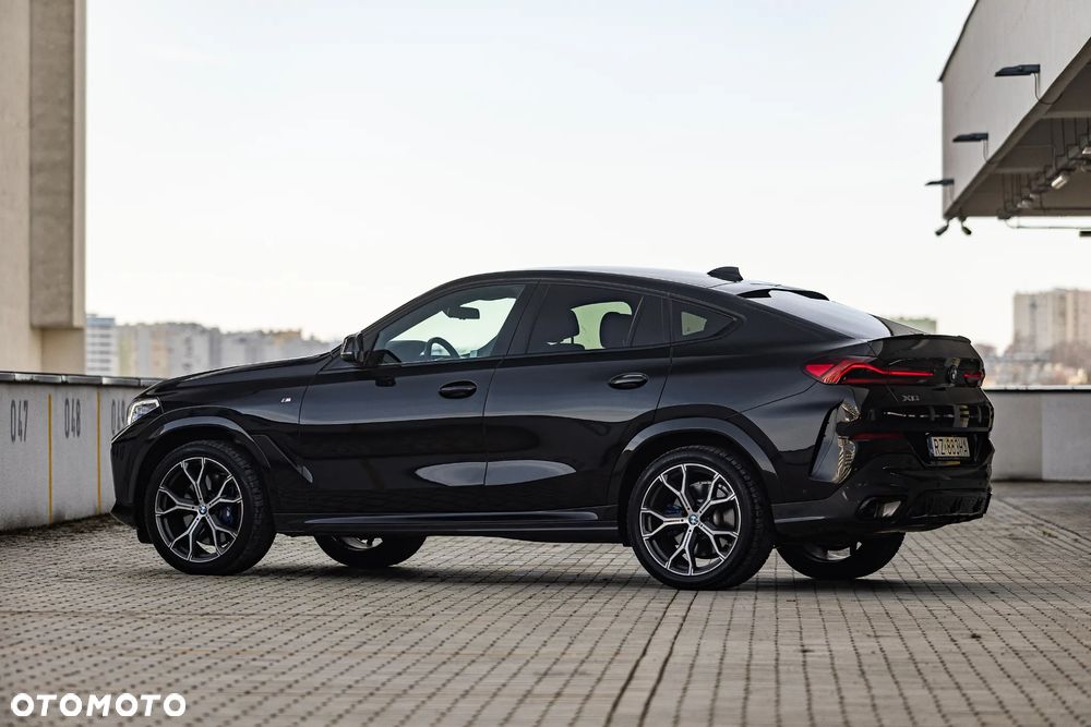 BMW X6 - 11